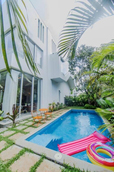 Presidential Luxury Villa Anjuna With Pvt Pool & Bathtub, Most Prime Location מראה חיצוני תמונה