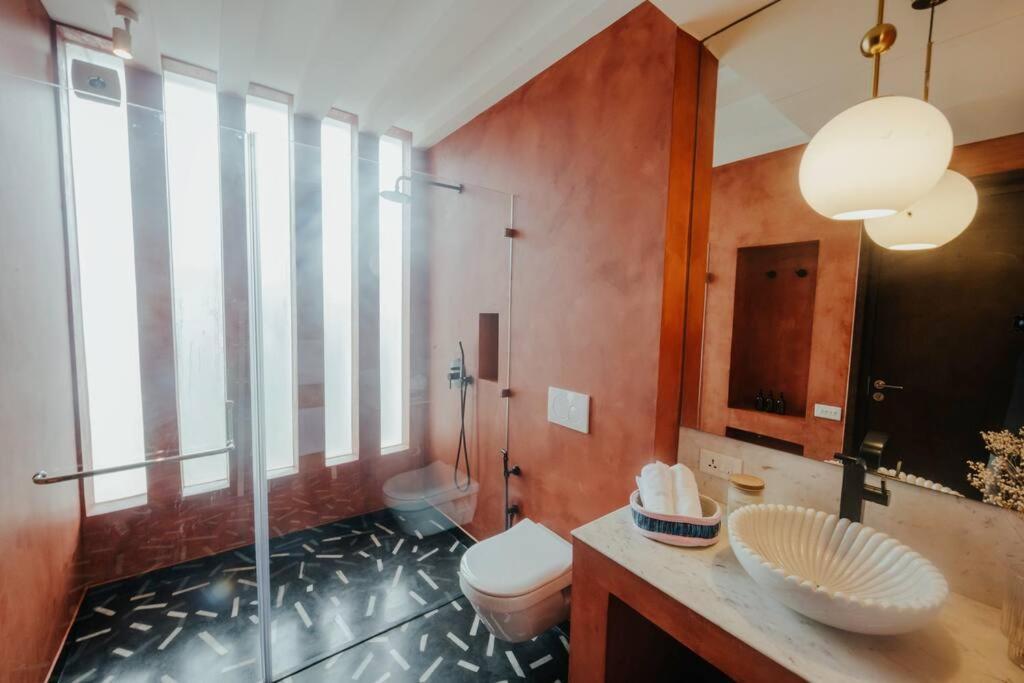 Presidential Luxury Villa Anjuna With Pvt Pool & Bathtub, Most Prime Location מראה חיצוני תמונה