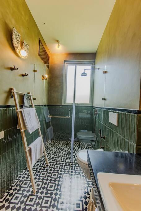 Presidential Luxury Villa Anjuna With Pvt Pool & Bathtub, Most Prime Location מראה חיצוני תמונה