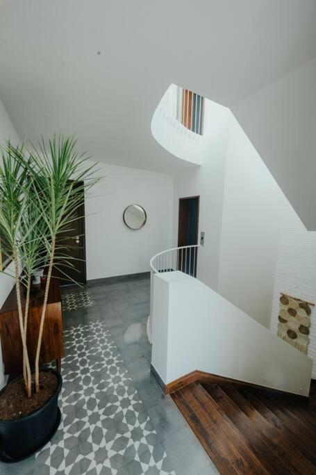 Presidential Luxury Villa Anjuna With Pvt Pool & Bathtub, Most Prime Location מראה חיצוני תמונה